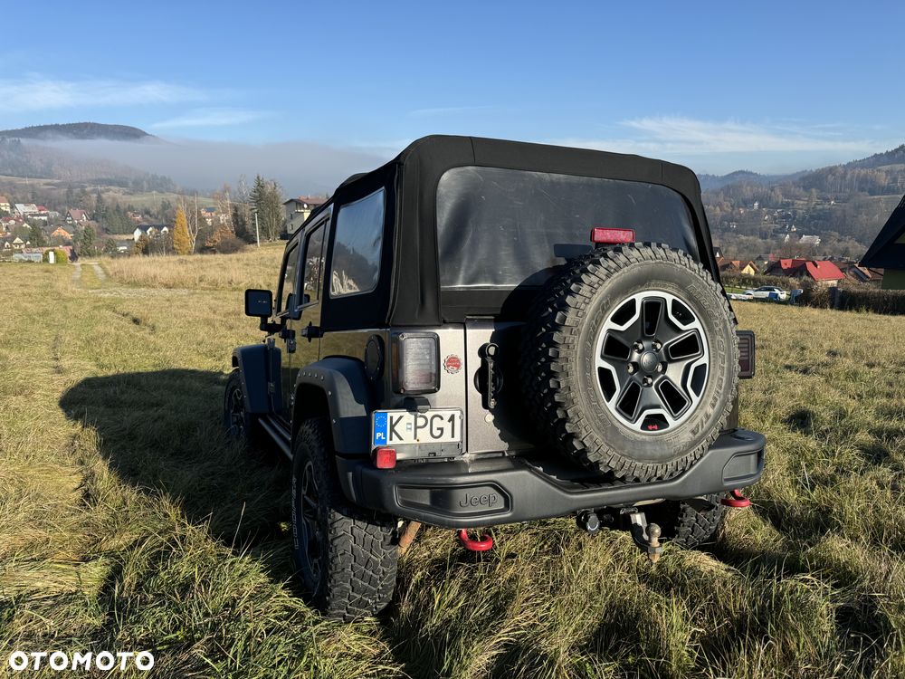 Jeep Wrangler - 5