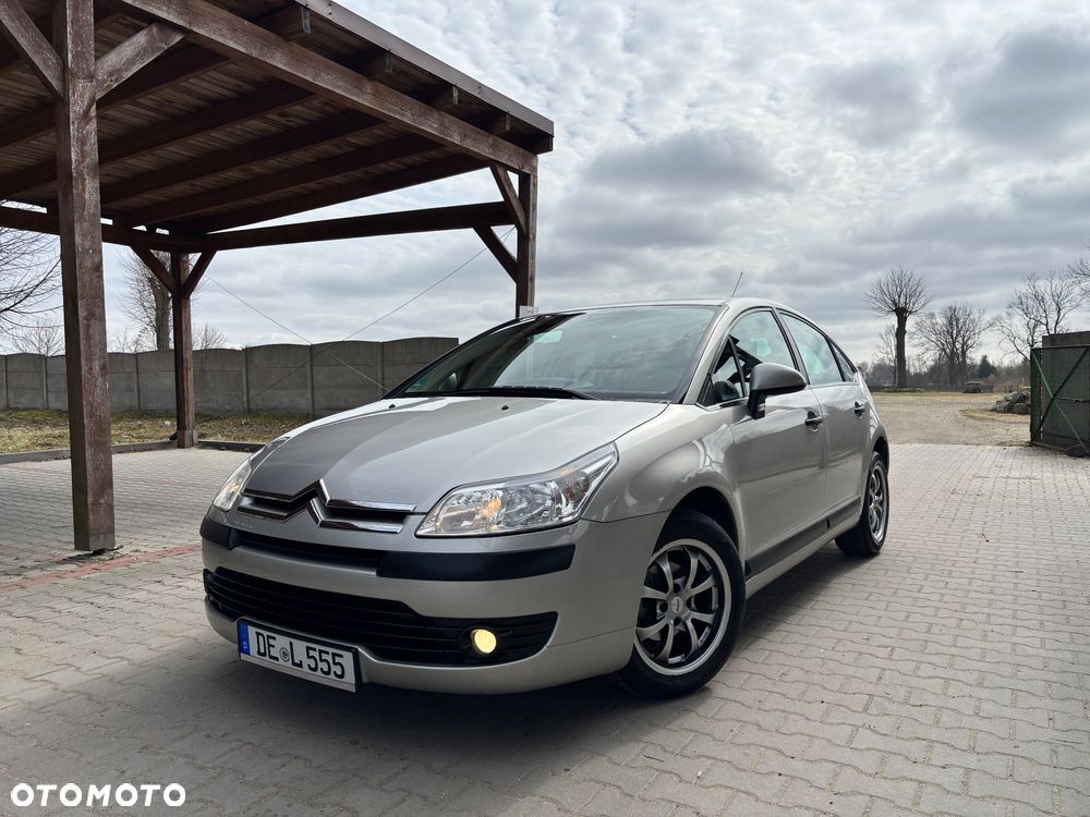 Citroën C4 1.4 16V Style - 37