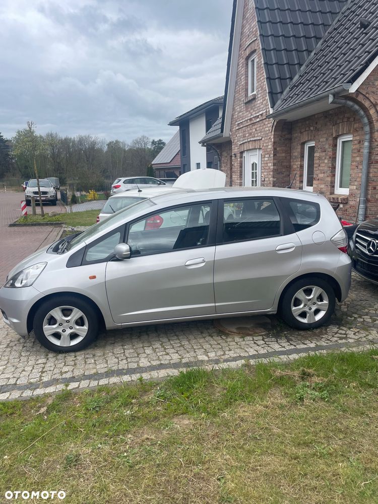 Honda Jazz 1.2 i-VTEC 50 Jahre Edition - 5