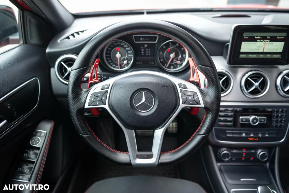 Mercedes-Benz GLA 45 AMG 4MATIC Aut. - 2