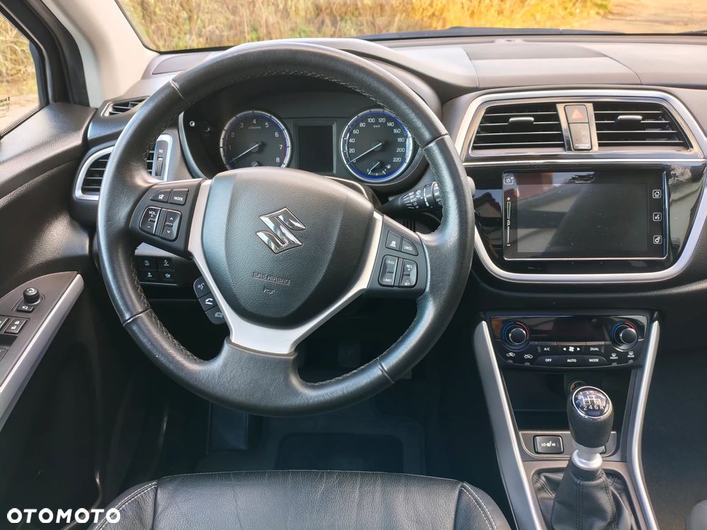 Suzuki SX4 S-Cross 1.4 Boosterjet Comfort - 14