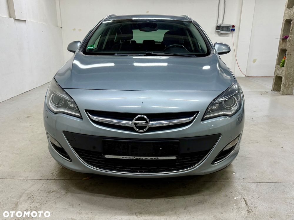 Opel Astra 2.0 CDTI Automatik Style - 10