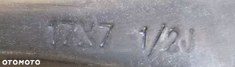 Toyota Corolla Felga Aluminiowa 17" - 3