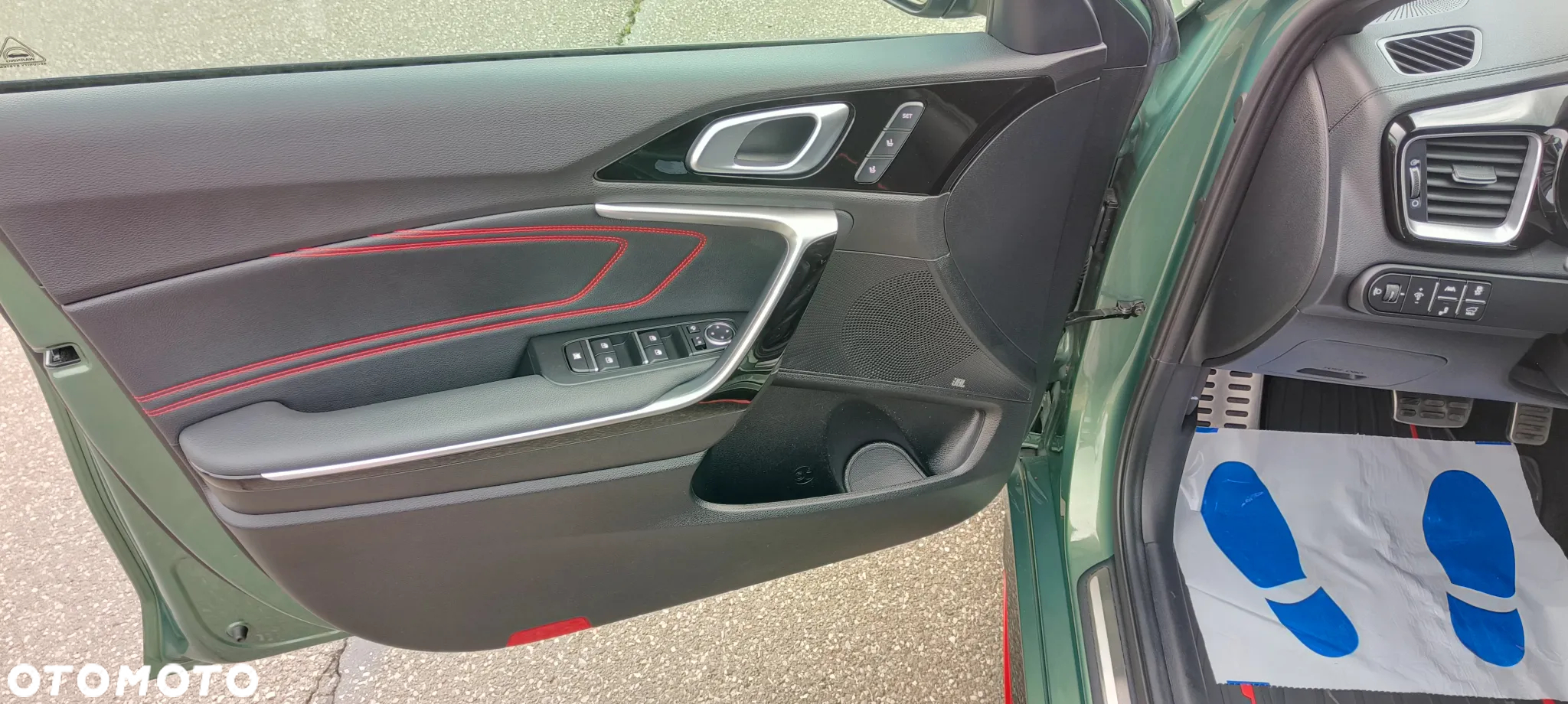 Kia ProCeed 1.6 T-GDI GT DCT - 12