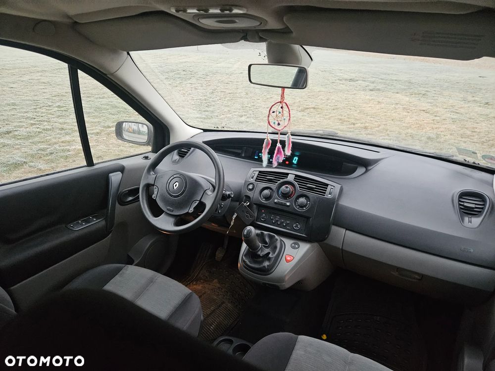 Renault Scenic 1.6 16V EXpression - 15