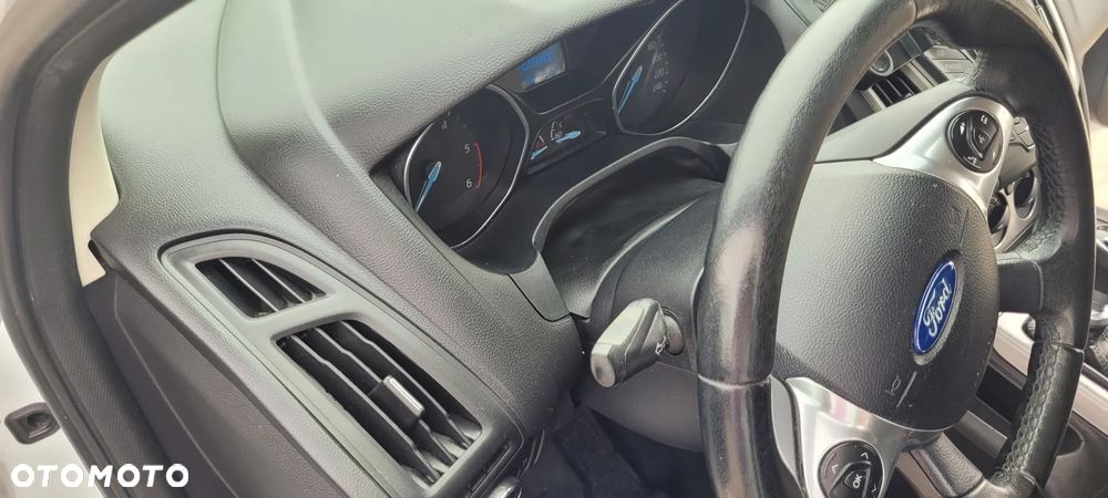 Ford Focus 1.6 TDCi Edition - 10
