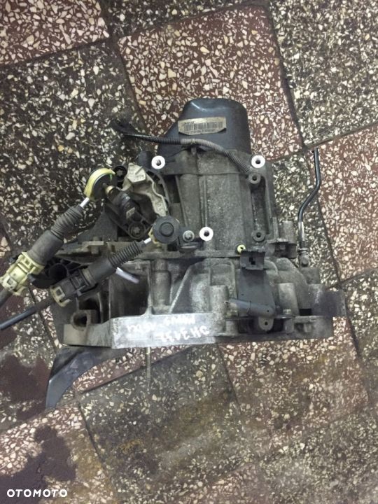 SKRZYNIA BIEGÓW RENAULT MODUS 1,5DCI JH3132 - 3