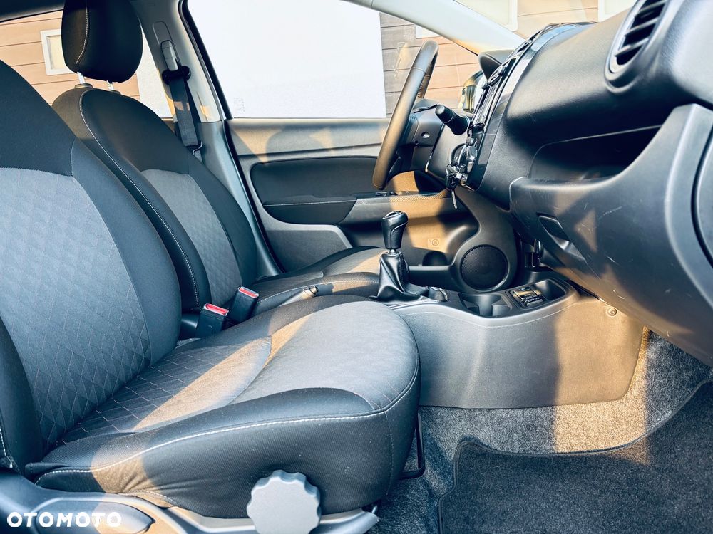 Mitsubishi Space Star - 24