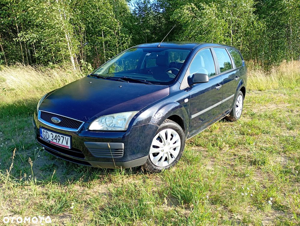 Ford Focus 1.6 Ambiente - 1