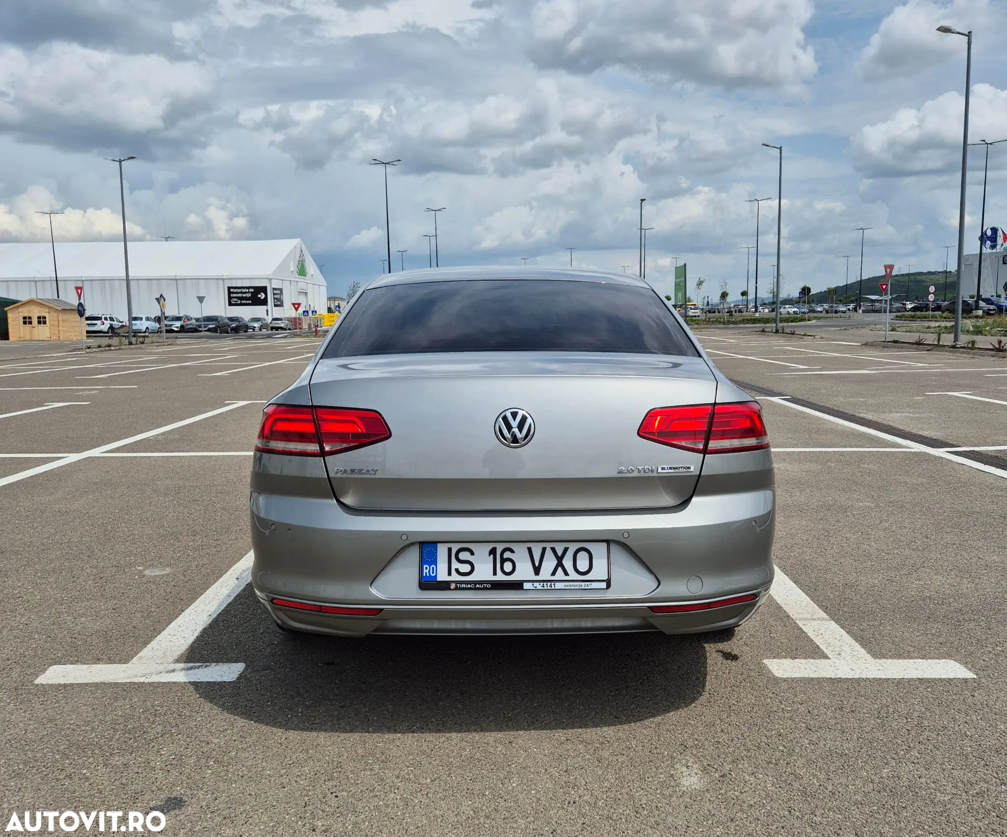 Volkswagen Passat 2.0 TDI Comfortline - 6
