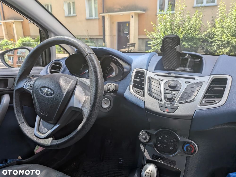 Ford Fiesta 1.25 Titanium - 10