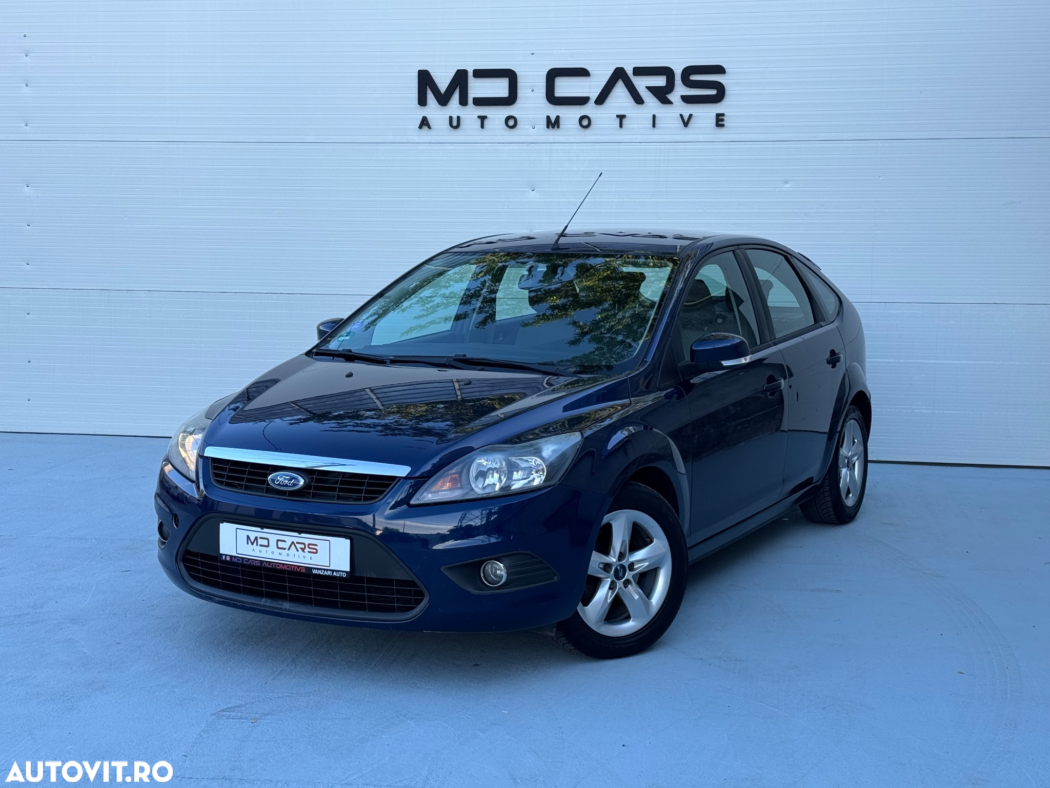Ford Focus 1.6 Ti-VCT Ambiente - 2