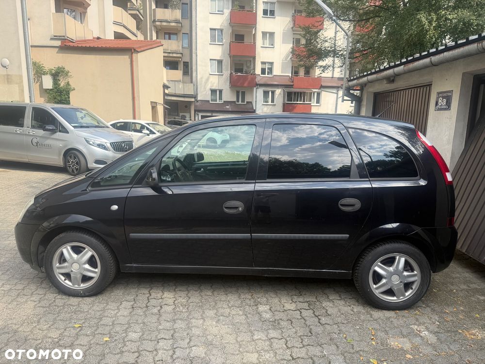 Opel Meriva 1.6 16V Essentia - 4