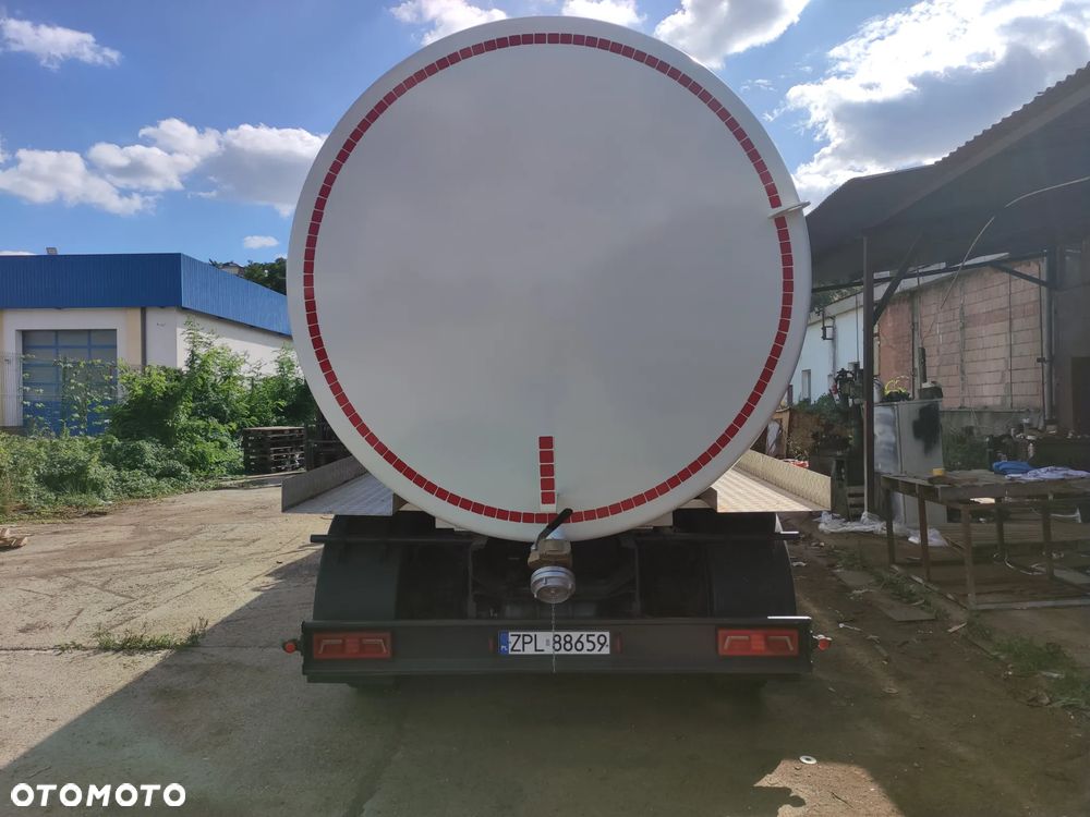 DAF CF 85 - 8