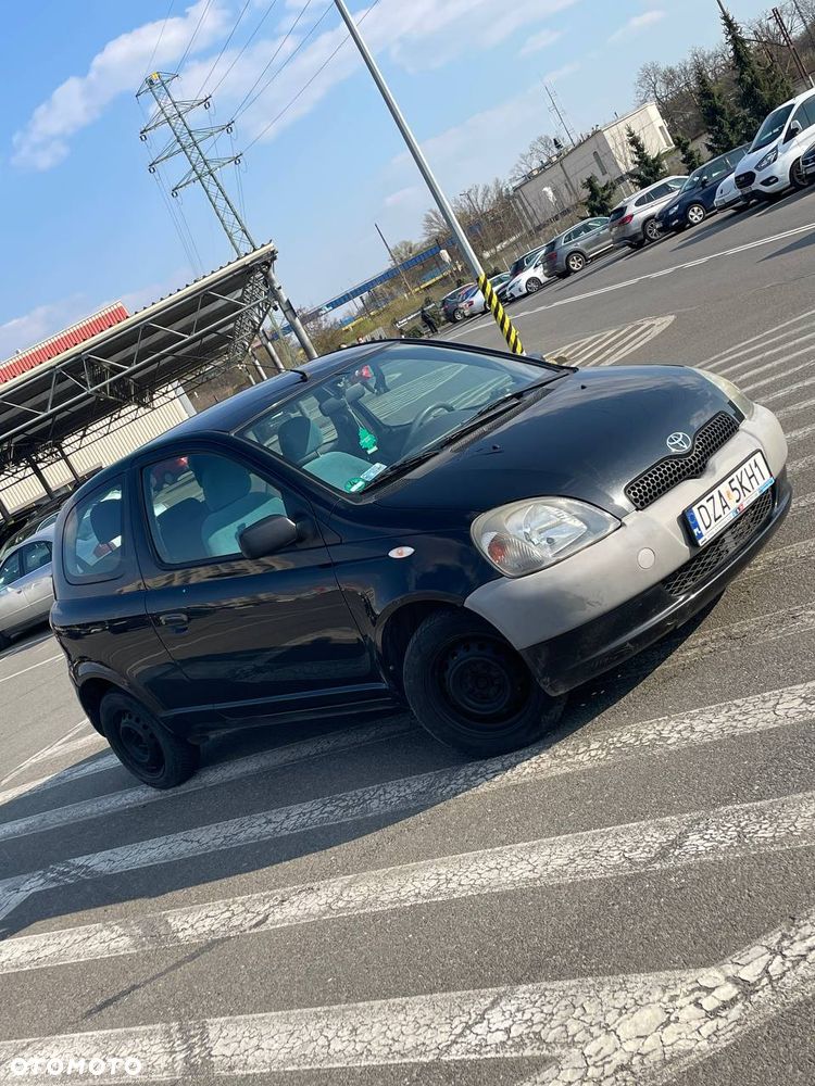 Toyota Yaris 1.0 Luna - 1
