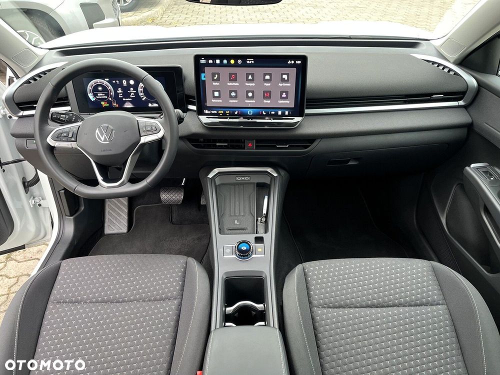 Volkswagen T-Roc 1.5 eTSI Life DSG - 24