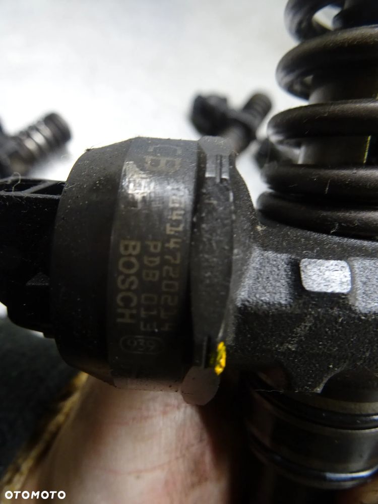 VW 1.9 TDI  POMPOWTRYSK WTRYSK WTRYSKIWACZ 0114720214 - 2