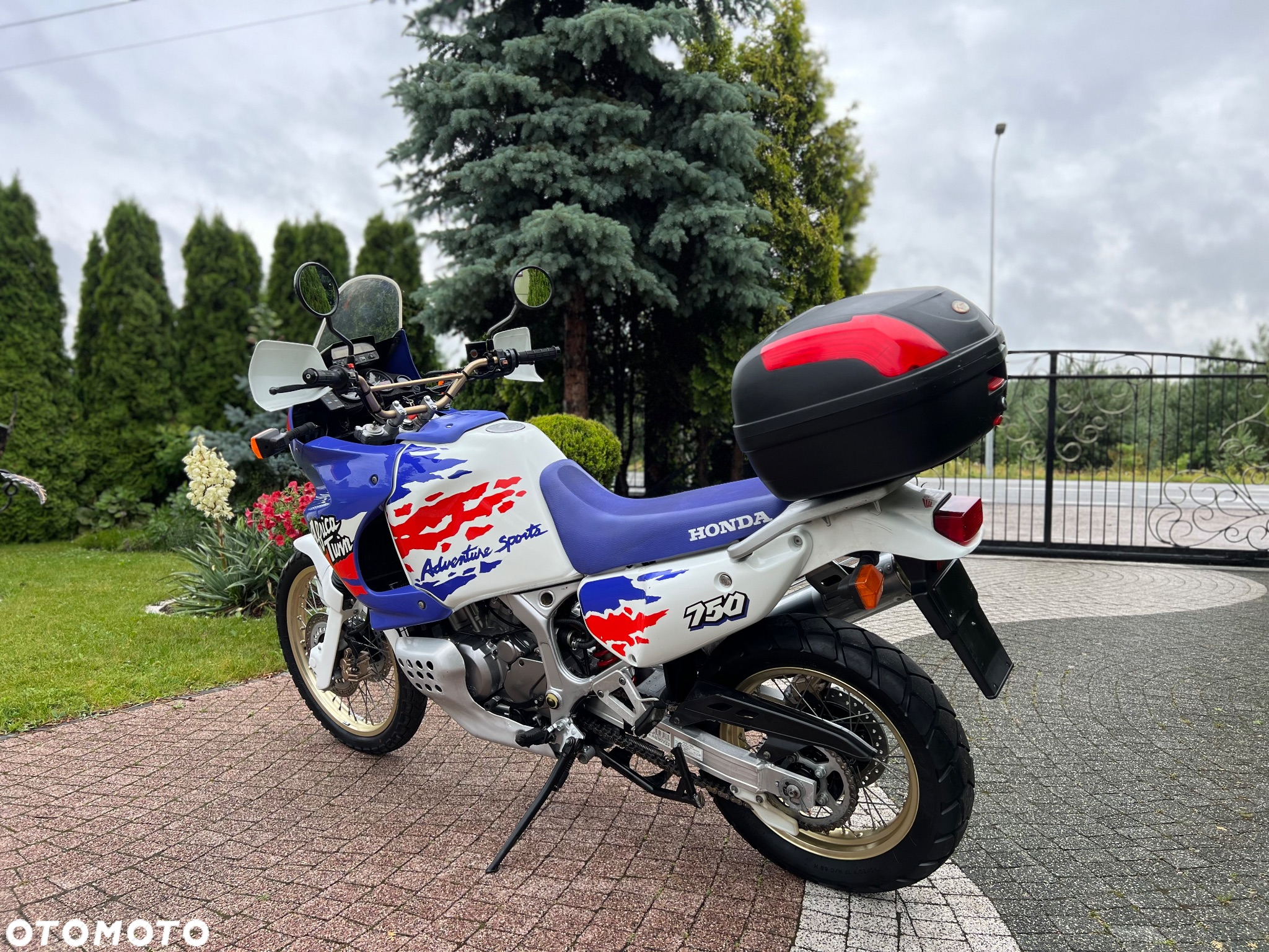 Honda XRV - 20