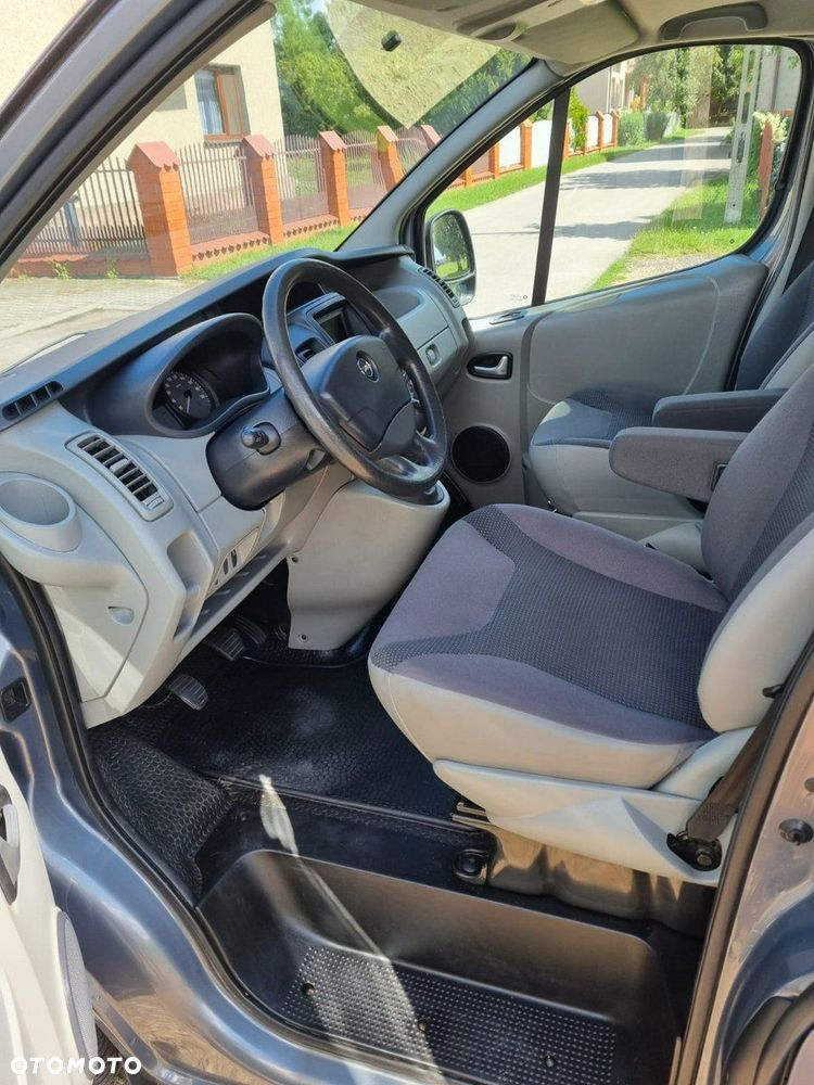 Opel Vivaro - 7