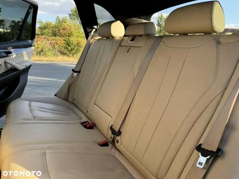 BMW X5 xDrive35i - 15