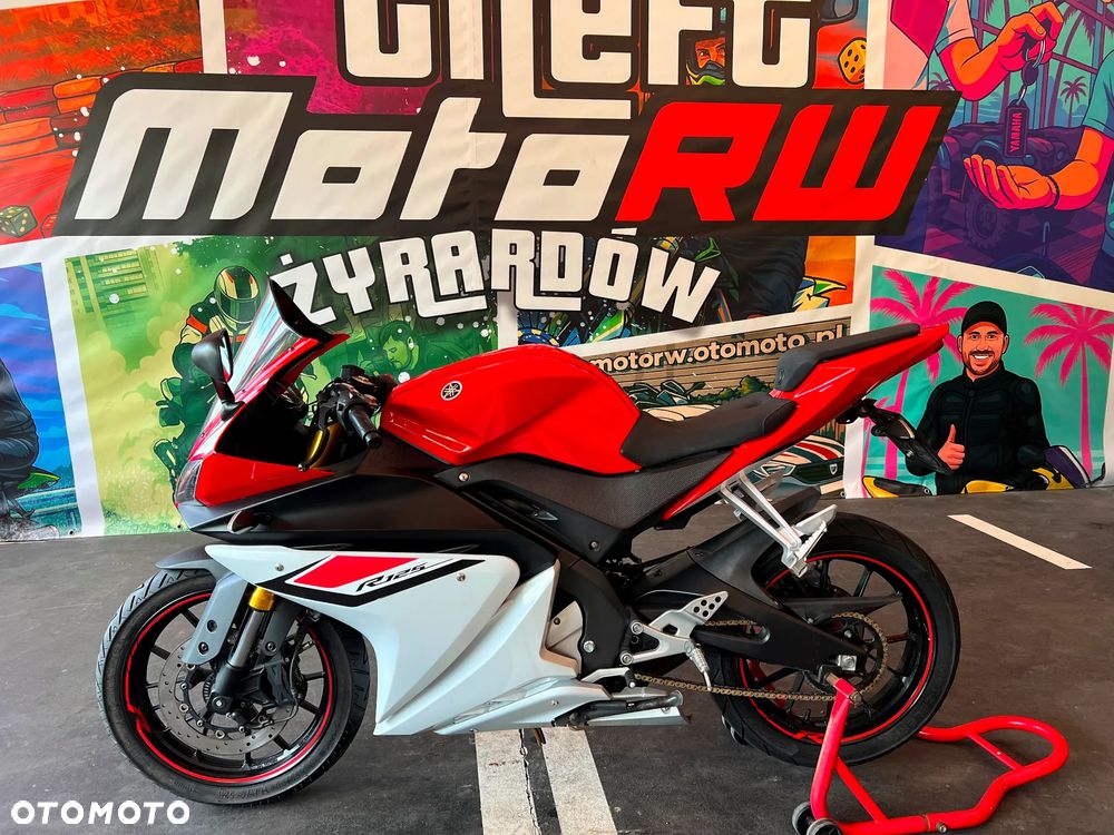 Yamaha YZF - 12