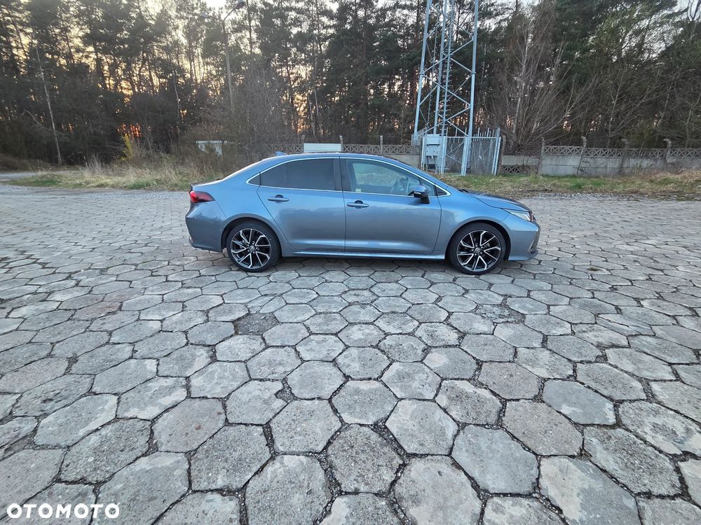 Toyota Corolla 1.8 Hybrid Executive - 4