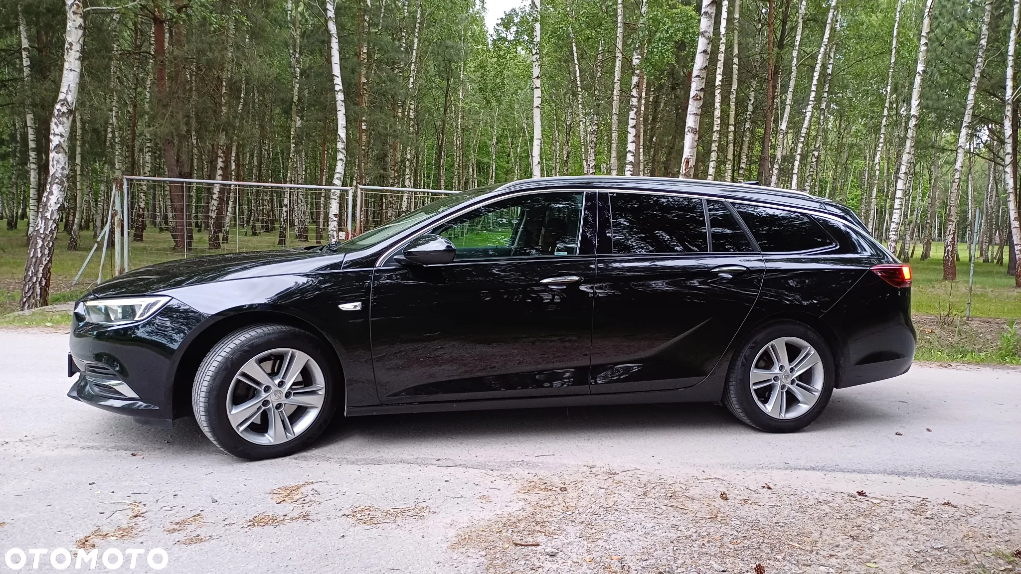 Opel Insignia 1.6 CDTI Sports Tourer - 2