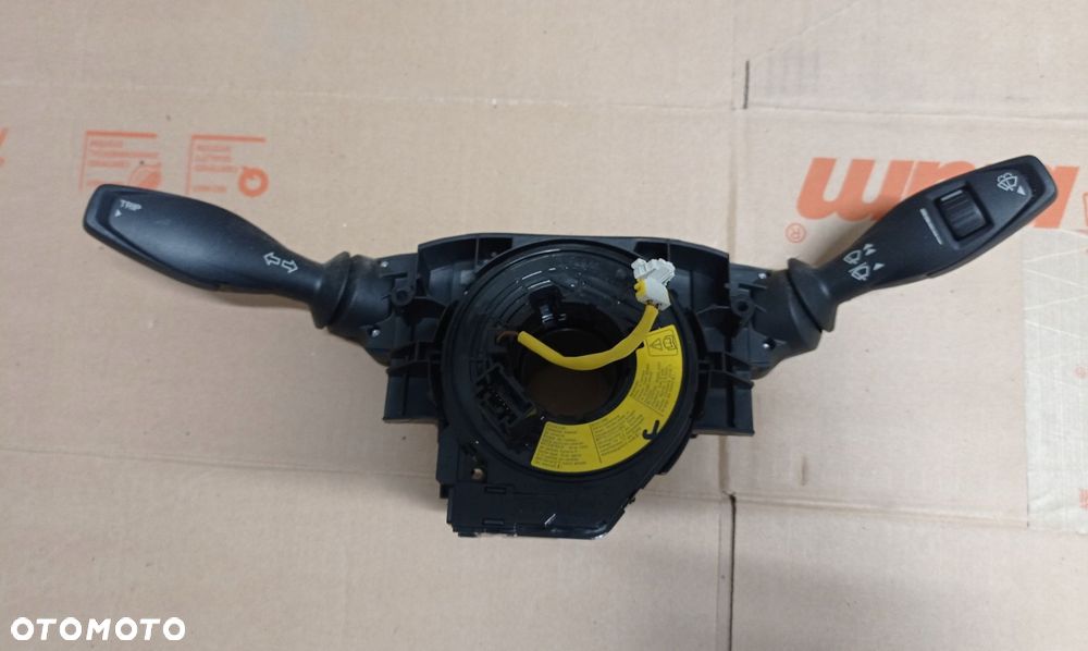 FORD TRANSIT COURIER MANETKI PAJĄK PRZEŁĄCZNIKI - 2