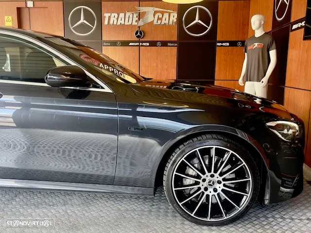 Mercedes-Benz E 300 - 47
