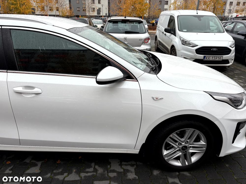 Kia Ceed 1.4 T-GDI M DCT - 9