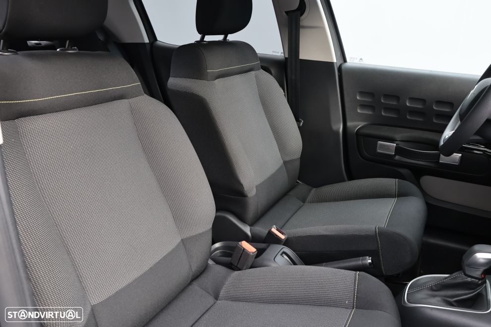 Citroën C3 1.2 PureTech Max EAT6 - 37
