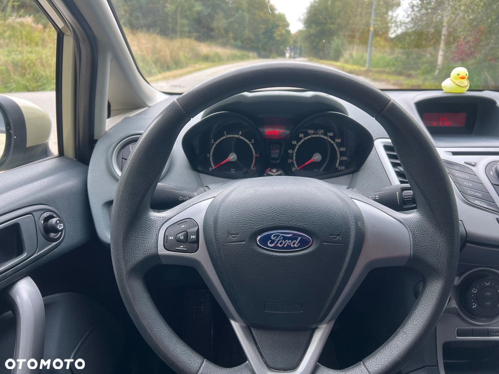 Ford Fiesta 1.4 Trend - 10