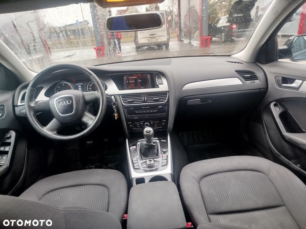 Audi A4 Avant - 5