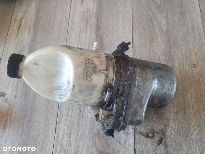 Pompa wspomagania Opel Astra H Zafira B Europa TRW - 4