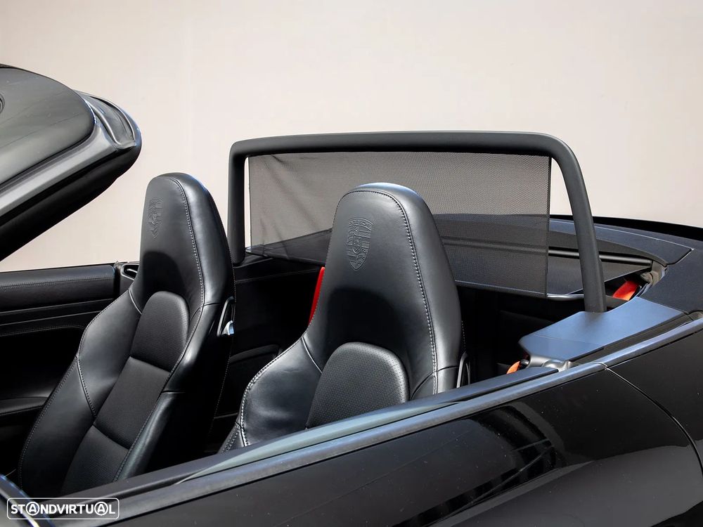 Porsche 911 (991) Carrera GTS PDK - 14