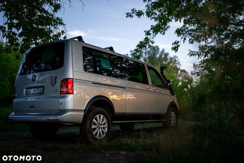 Volkswagen Multivan - 4