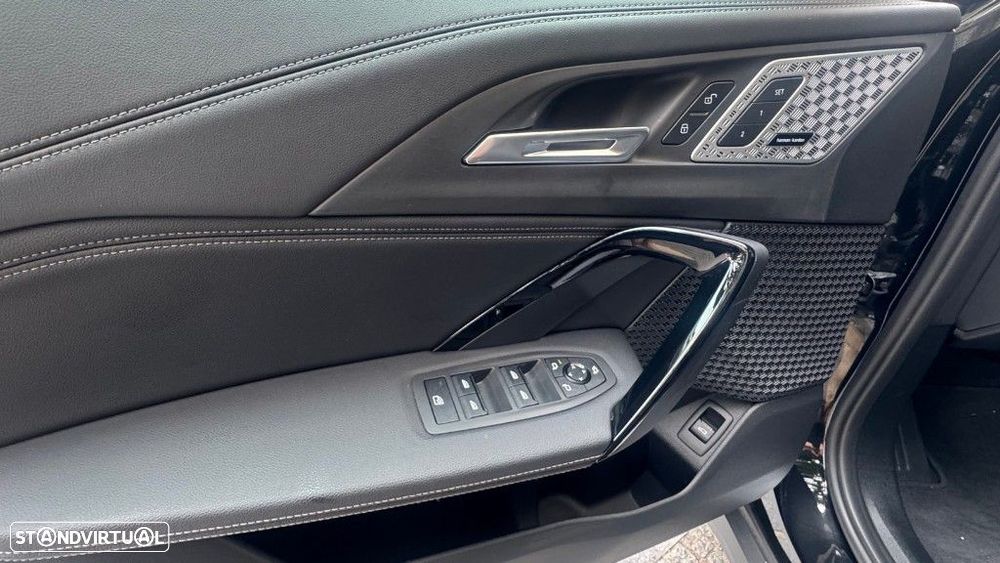 BMW iX1 xDrive30 - 10