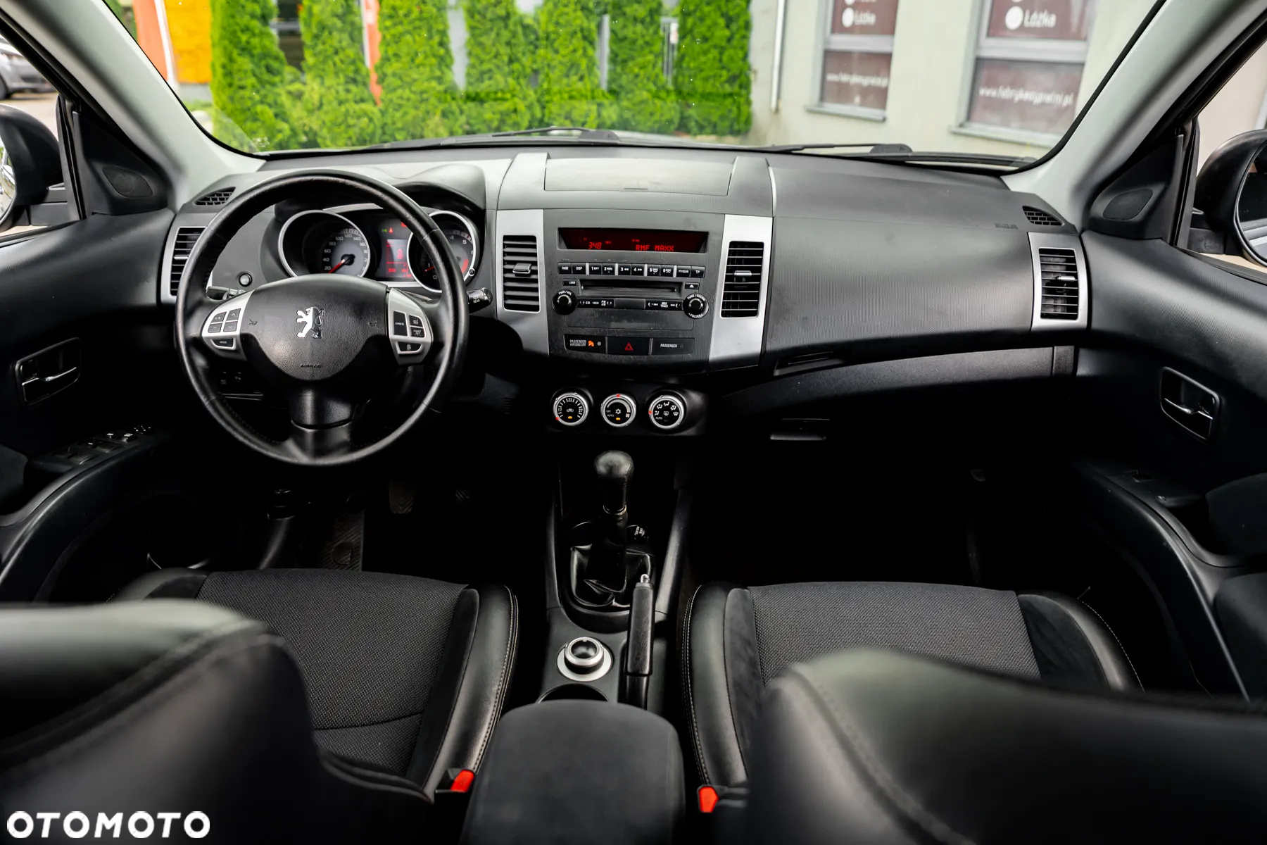 Peugeot 4007 7-Sitzer Sport - 21