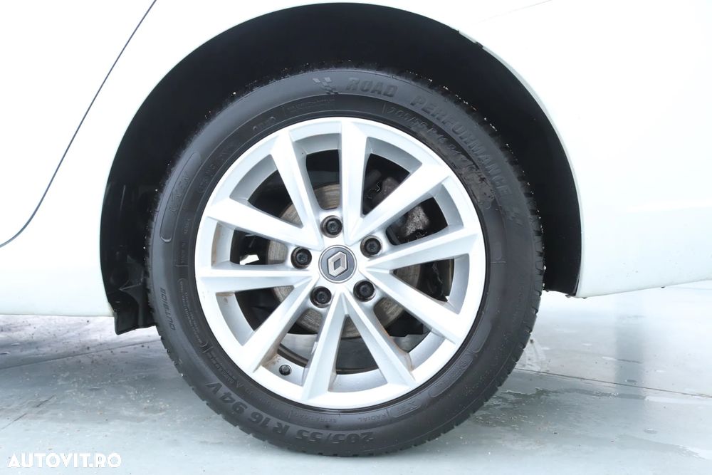 Renault Megane TCe GPF RS Line - 8