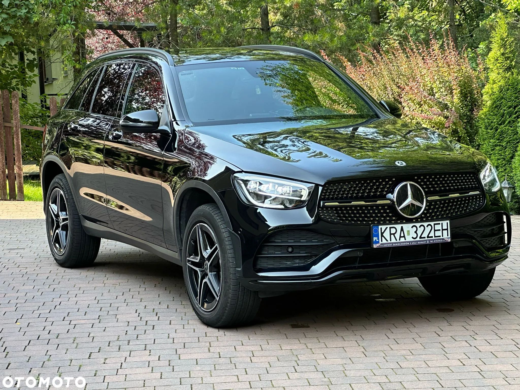 Mercedes-Benz GLC 300 4Matic 9G-TRONIC AMG Line - 1