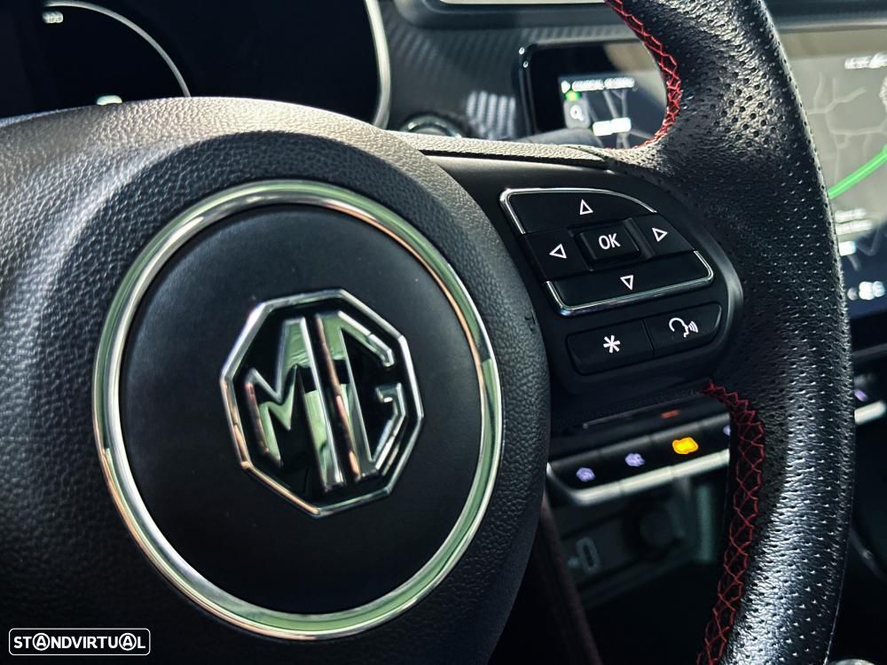 MG ZS EV 72.6 kWh Luxury - 46