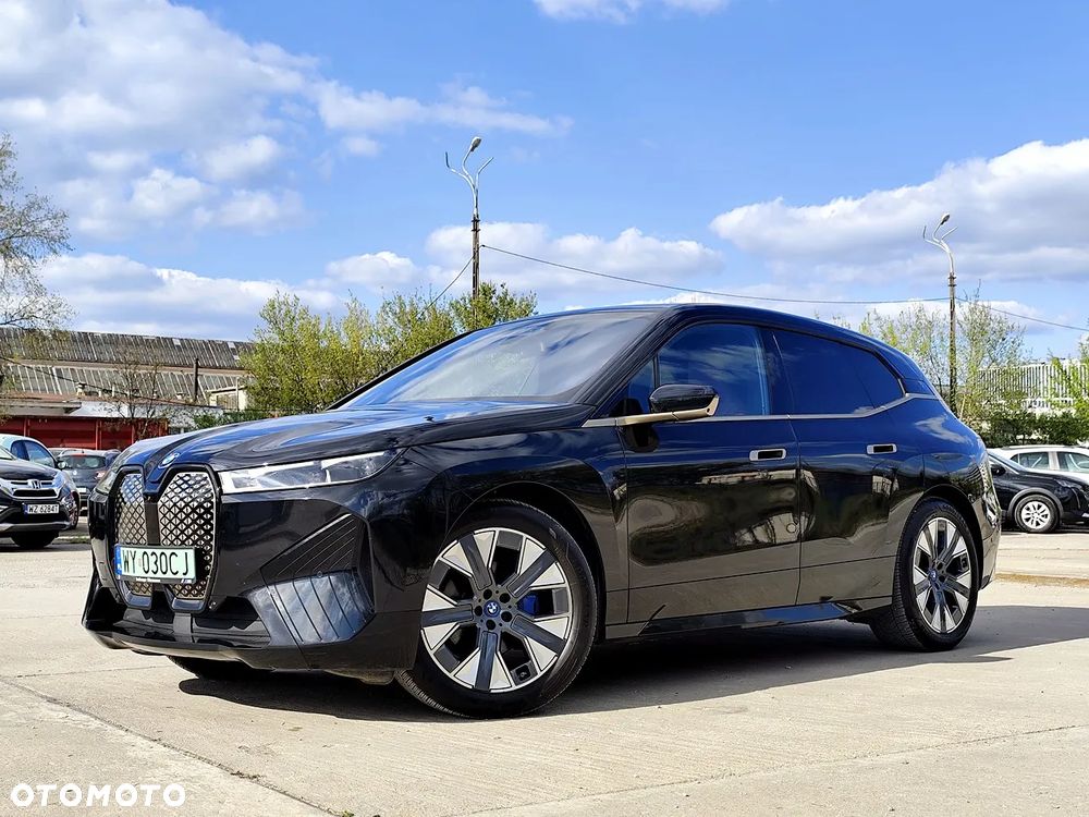 BMW iX xDrive40 76.6kWh - 2