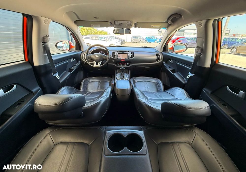Kia Sportage 2.0 CRDI 4WD Automatik Spirit - 28