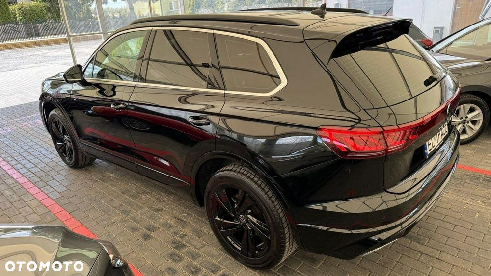 Volkswagen Touran - 24