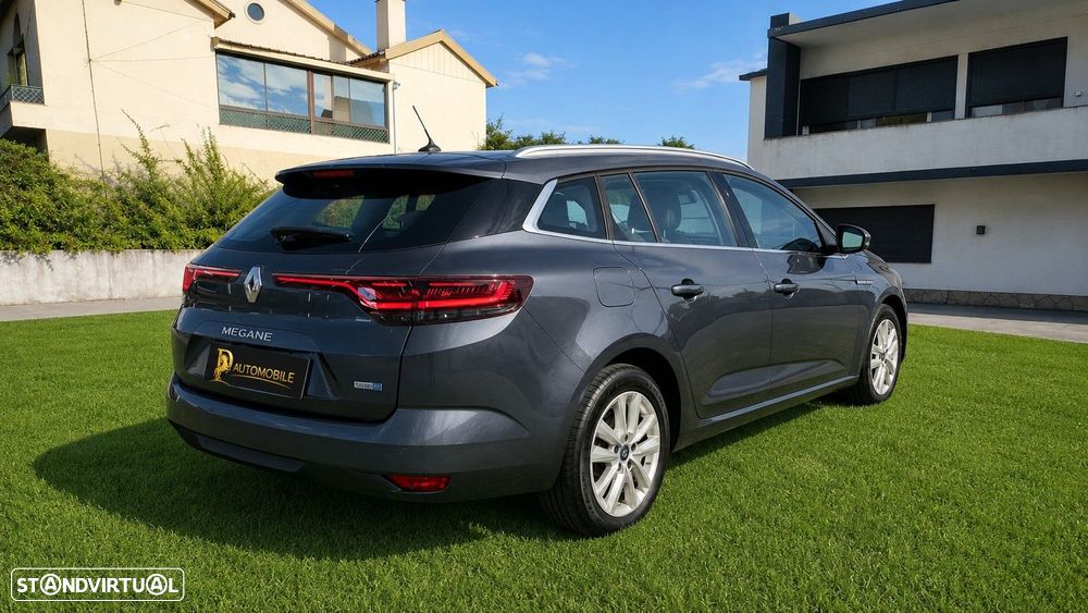 Renault Mégane - 5