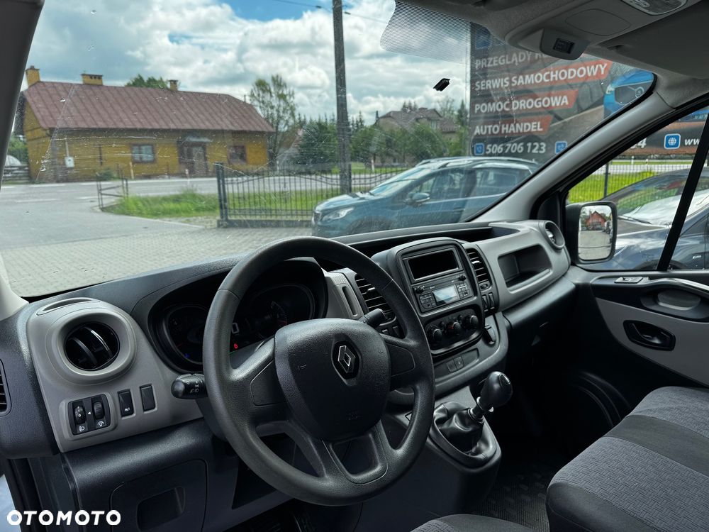 Renault Trafic - 10