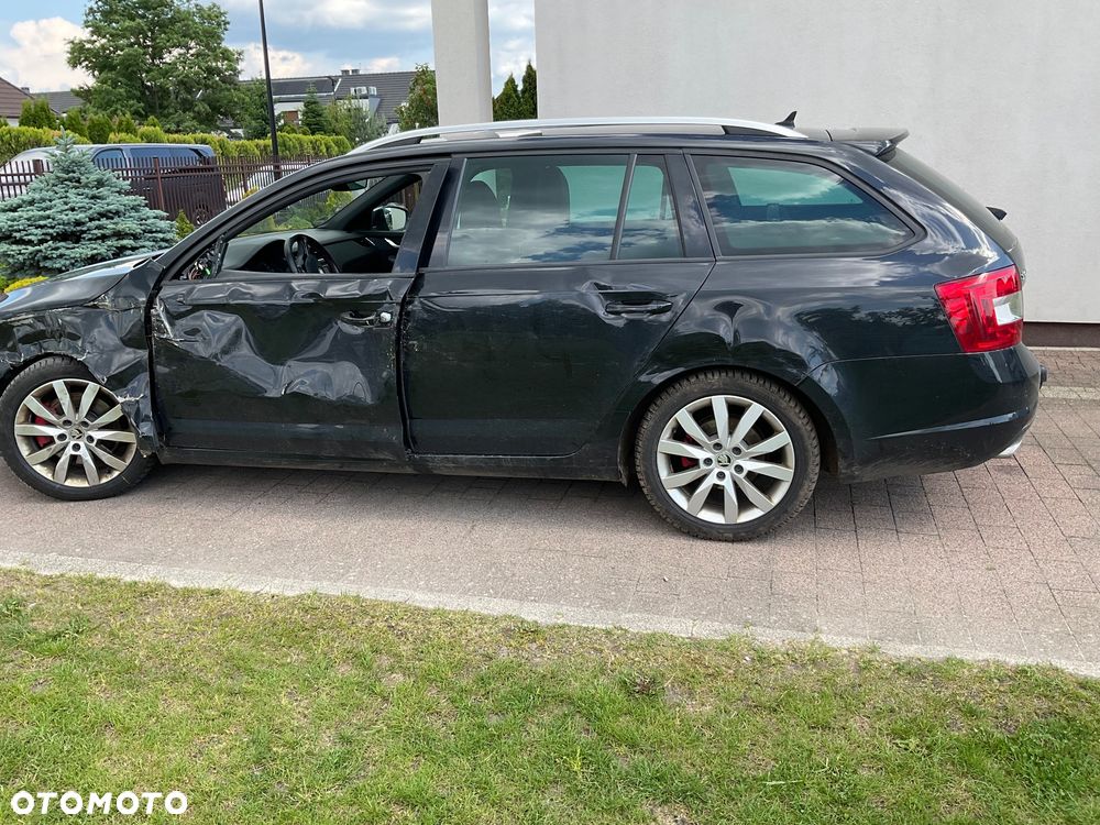 Skoda Octavia 2.0 TDI (Green tec) RS - 11