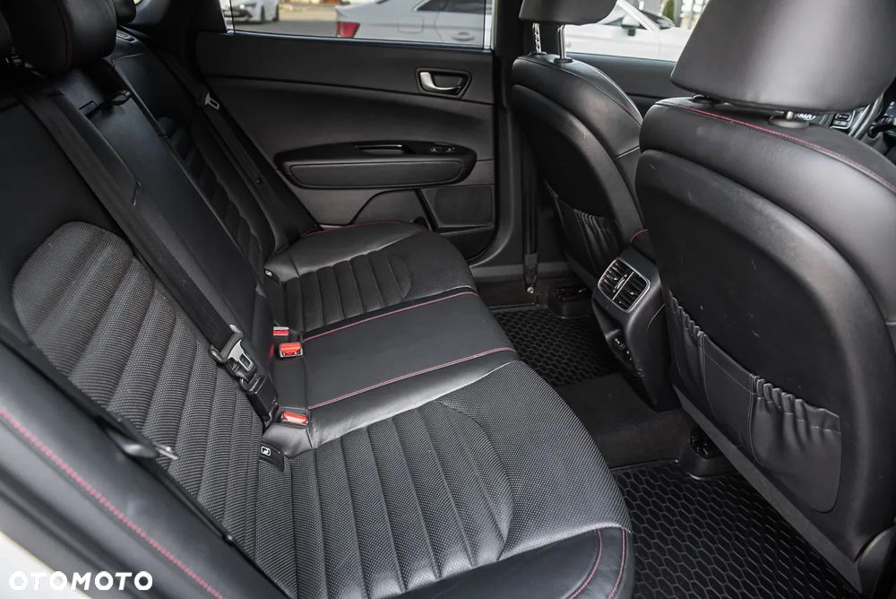Kia Optima 1.7 CRDI DCT GT Line - 36
