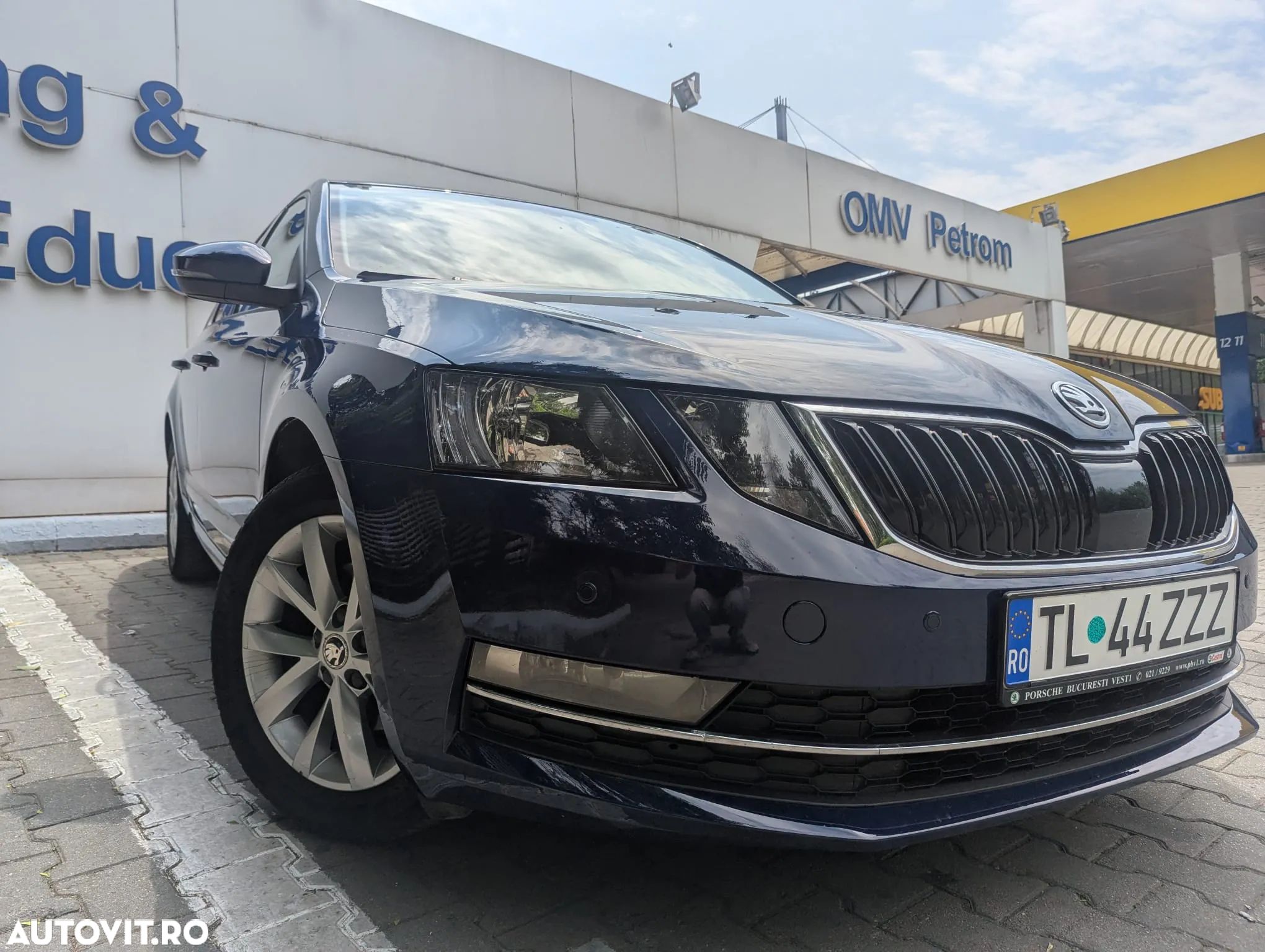 Skoda Octavia 1.4 TSI DSG Ambition - 1