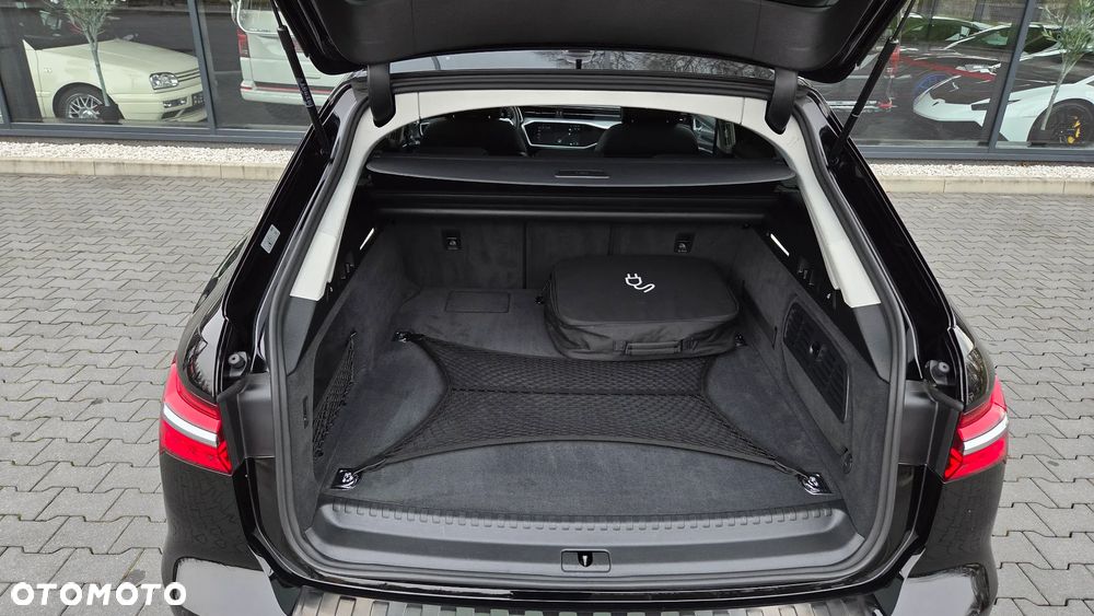 Audi A6 Avant 55 TFSI e quattro S tronic S line - 33